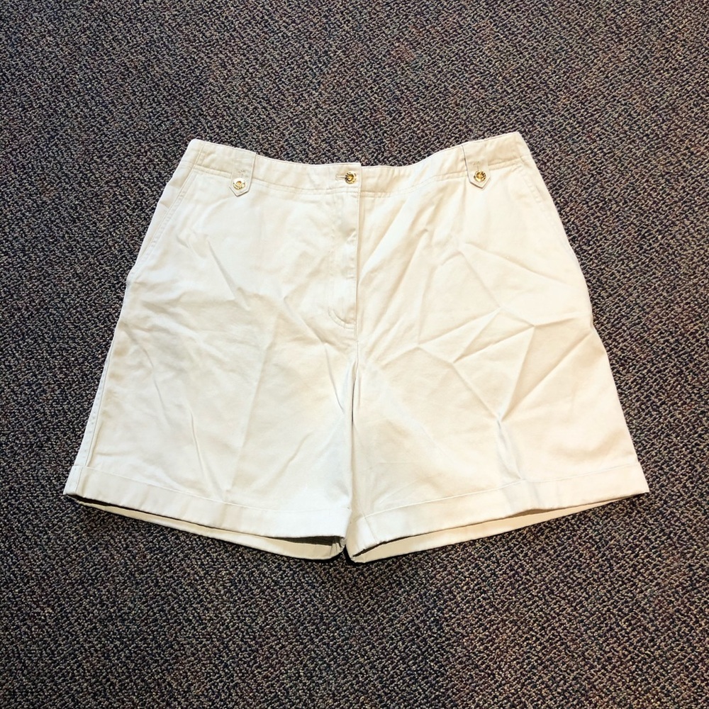 NWT Ralph Lauren High Waisted Shorts. Size: 14